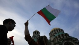 Болгария выступила против антироссийских санкций ЕС