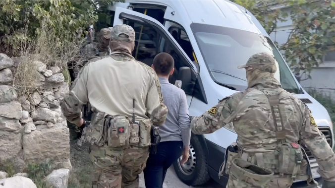 Крымчан осудили за участие в запрещённой ячейке