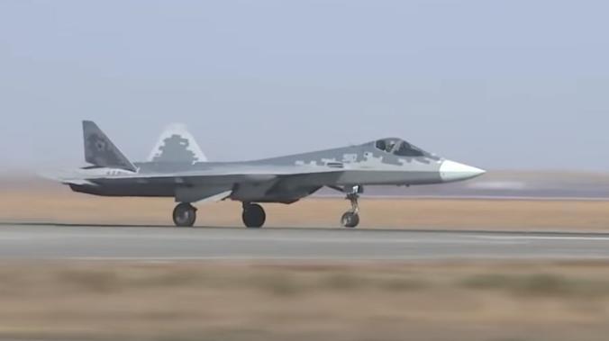Новейшие российские истребители Су-57 покорили сердца японцев