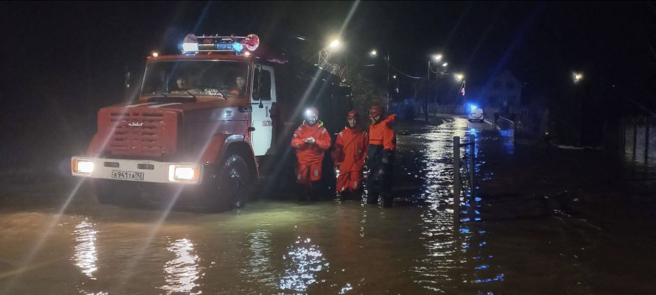 Там где пройдем мы возникнут моря сады