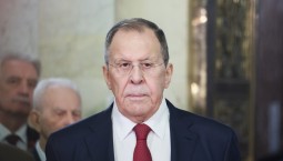 Лавров пригрозил желающим испортить День Победы