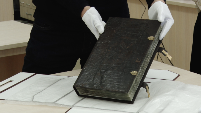 Восстановленную Минею 1801 г. вернули в Севастополь