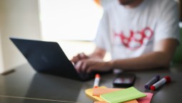 Цены на маркетплейсах будут отображаться одинаково