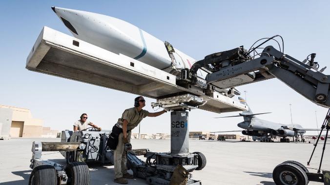 Пентагон пытается создать десять гиперзвуковых ракет