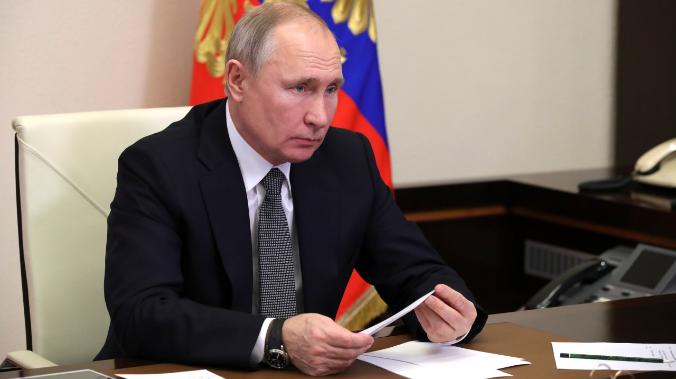 Владимир Путин: Россия не бросит Донбасс
