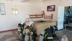 Противопожарные учения МЧС прошли в школах Крыма