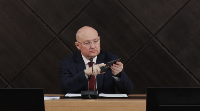 Развожаев не дозвонился в УК «Центр» и «Инкерман» 