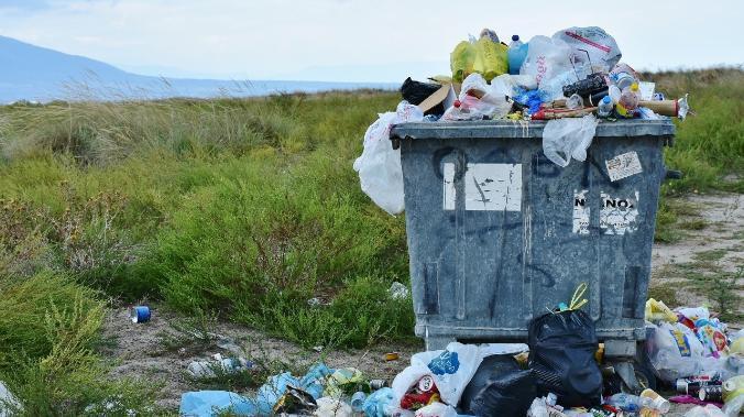 Евпаторийцы должны за вывоз мусора более 30 млн рублей
