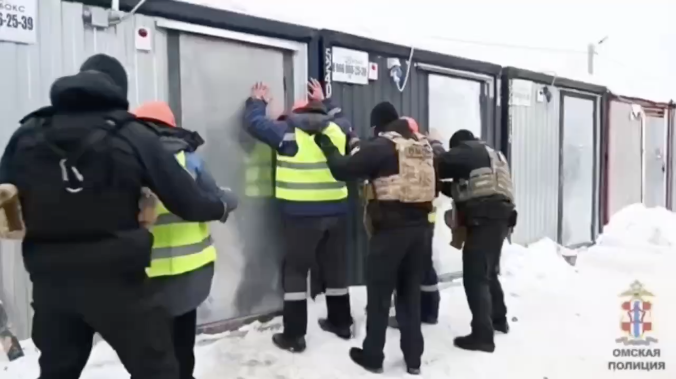 233 нарушения в сфере миграции выявили в Омске