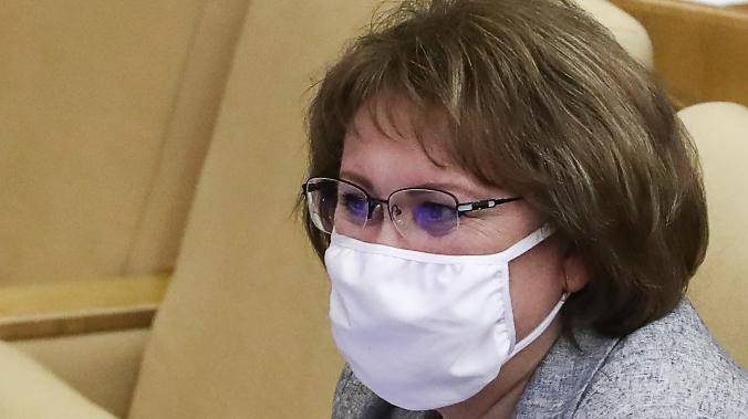 Депутат ГД Вера Ганзя заявила, что после вакцинации от коронавируса у нее не появились антитела