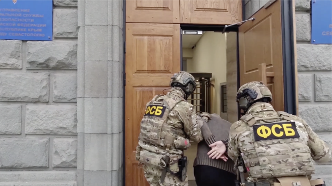 17 лет колонии получил севастополец за госизмену