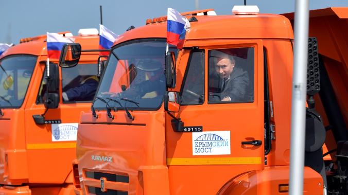 8 лет назад Владимир Путин открыл Крымский мост
