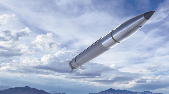 Американцы испытали новую управляемую ракету большой дальности 