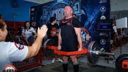 Сотрудник МЧС Севастополя Виктор Стрелков установил рекорд России