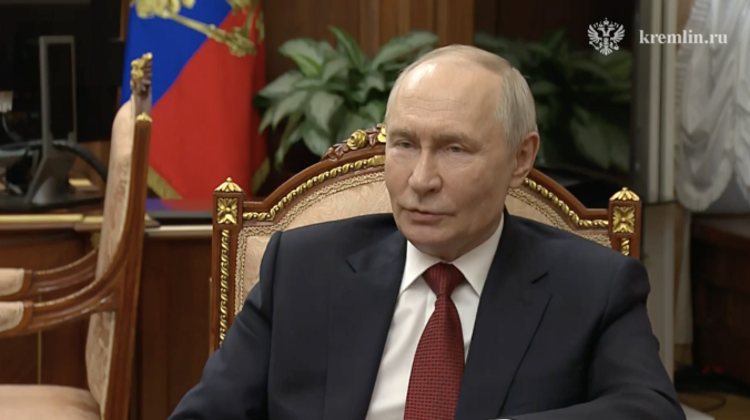 Путин: Запад противоречит себе, требуя переговоров