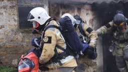 В Крыму огнеборцы отработали условный пожар в подвале