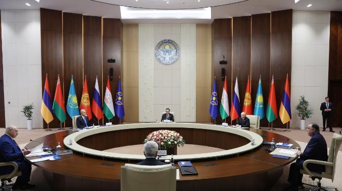 Путин предложил оснастить ОДКБ российским оружием