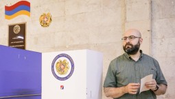 Оппозиция Армении требует отменить итоги выборов