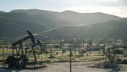 США разрешили продажу иранской нефти с танкеров