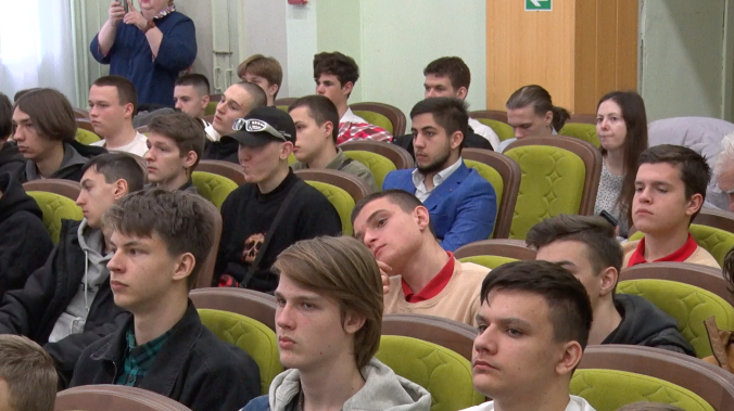 Студентам из севастопольских многодетных семей расширили меры поддержки