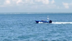 В Севастопольской бухте испытали беспилотный катер