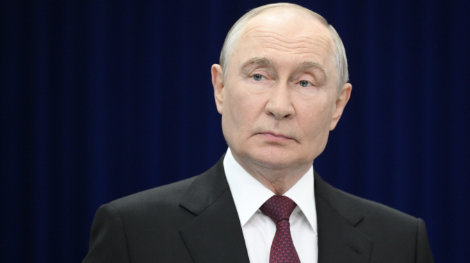  Путин: Токио стал шаг за шагом ухудшать отношения с Москвой