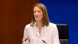 Евросоюз продолжает закупать российские нефть и газ