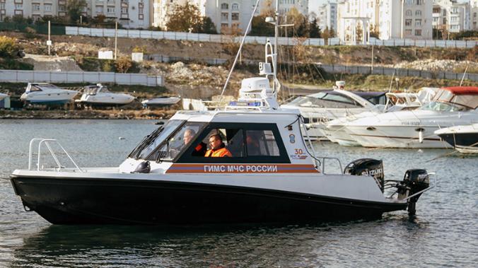 Новую модель патрульного катера получили севастопольские спасатели
