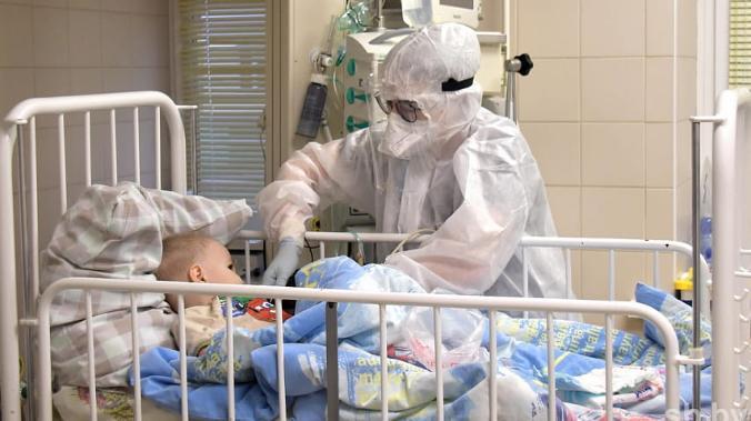 В больницах Севастополя – больше сотни детей с COVID