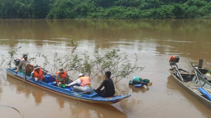 Учёные ИНБЮМ исследуют р. Донгнай во Вьетнаме