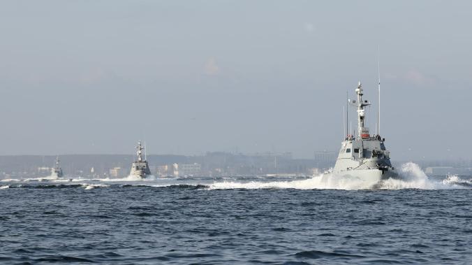 Украина обвинила ФСБ в попытках помешать флоту в Азовском море