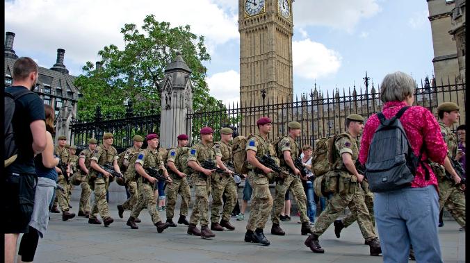 Минобороны Британии: Наша армия уже не в состоянии защитить страну