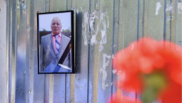 Краснодарцы несут цветы к месту гибели ветерана СВО