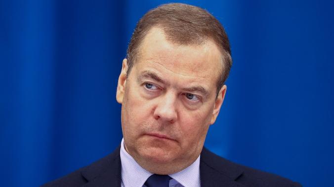 Медведев: США получили по заслугам за свою антироссийскую политику
