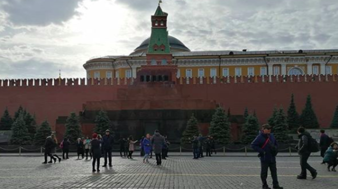 Депутат Милонов: нужно похоронить Ленина