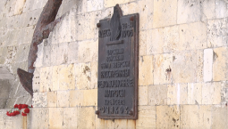 На ремонт памятника матросам «Очакова» ищут деньги