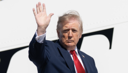 Трамп в очередной раз указал Зеленскому на дверь  