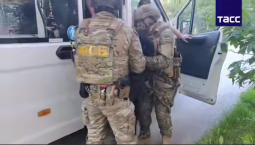 Два подростка задержаны за покушение на военного