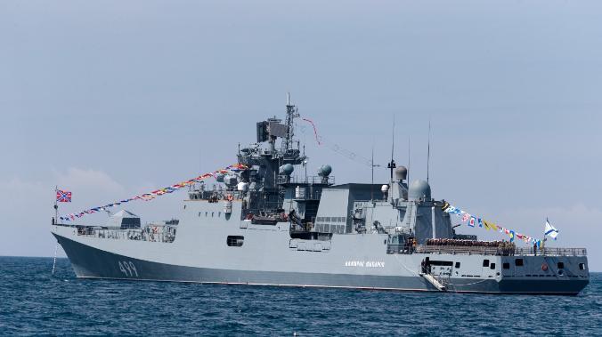 Американские бомбардировщики устроили провокацию кораблей ЧФ РФ