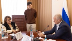 В Крыму создадут фонд поддержки молодых учёных