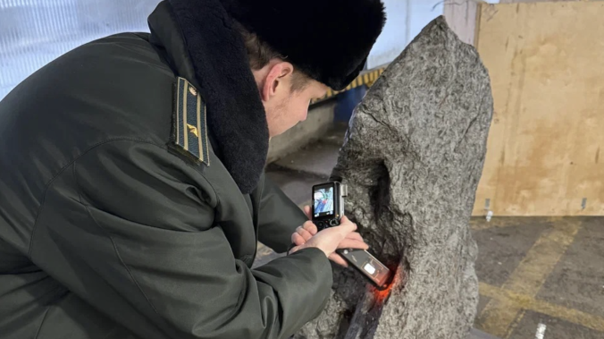 В Петербурге пресекли вывоз метеорита весом 2,5 тонн