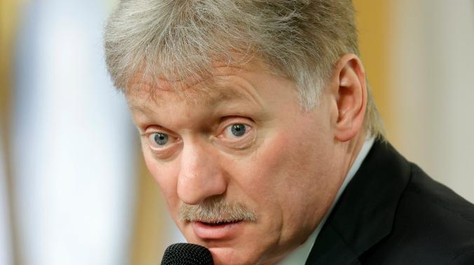 Песков: настоящему русскому не стыдно, что он русский