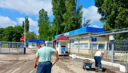 На автовокзале Севастополя устраняют последствия ливня
