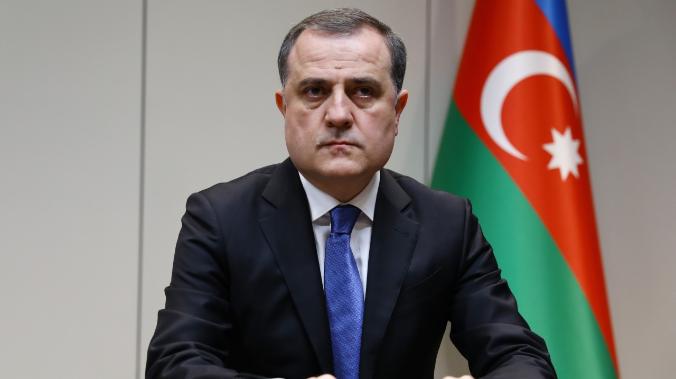 Азербайджан намеренно затягивает переговоры с Арменией 