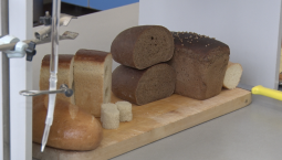 В Севастополе увеличилась цена на хлеб и булки