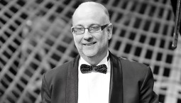 Умер директор Симферопольского госцирка Тезиков