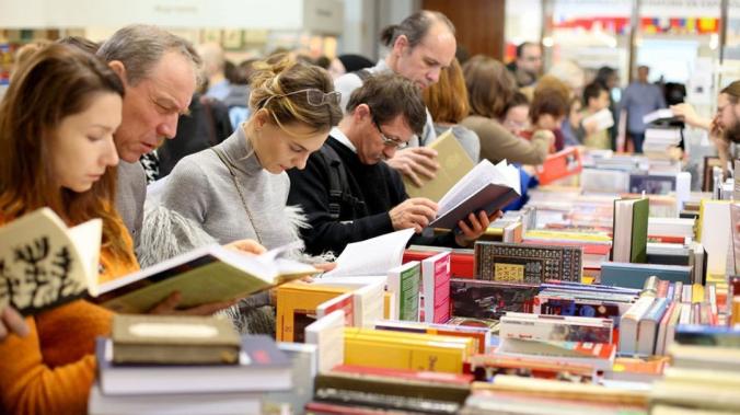 Треть жителей России не брала в руки книги за последние полгода 