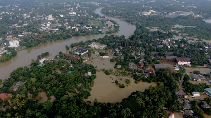 465 человек стали жертвами наводнений на Шри-Ланке