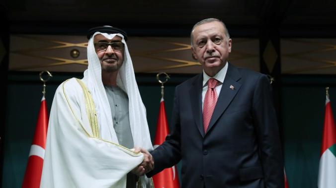 Визит наследного принца ОАЭ в Турцию положил конец холодной войне между двумя странами