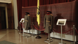 В Севастополе показали костюмы эпохи Крымской войны